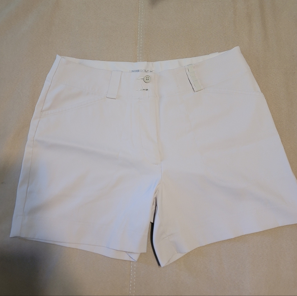 Nike Fit-Dry Shorts - Size 6 - Light Tan - 5 in inseam